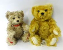 Two Steiff bears with bags `Heidelberg and Gustav Clint Bear` tallest 32cm (2)