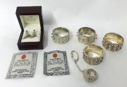 Two pairs Omani bangles and a pair cufflinks and ring