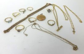 Collection of gold rings and chains, approximately 22g of 9ct gold and 6g of 18ct