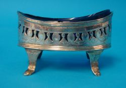 Georgian silver table salt (of boat design) with blue glass liner (PB,AB, WH)