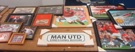 MANCHESTER UNITED MEMORABILIA various framed pictures of players, manager and stadium (13)