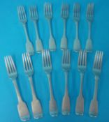 Twelve George III silver table forks, Exeter, approx 29.80oz