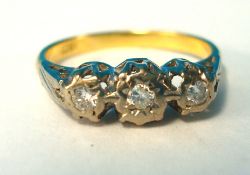 18ct gold three stone diamond ring, size K