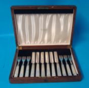 A silver m.o.p fruit set in fitted case