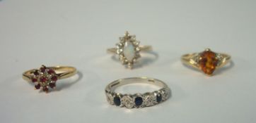 Four 9ct gold dress rings (4)