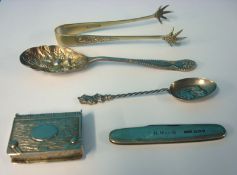 Novelty white metal vesta, silver fruit knife and other objects