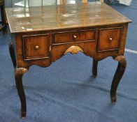 Antique English oak lowboy, 81cm