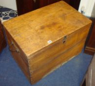An early 20th century pine blanket chest, 72cm wide