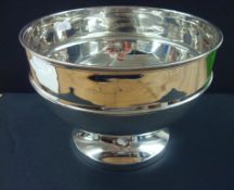 Silver rose bowl, 20cm diameter, with plain polished body on round pedestal foot. Hallmarked, approx