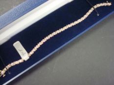 9ct diamond set bracelet, 17cm