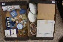 A collection of pottery to include Royal Doulton franklin mint plates, Wedgwood trinket boxes,