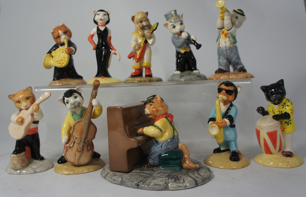 A collection of Beswick figures from the Cats Chorus collection comprising Glam Guitar CC10,