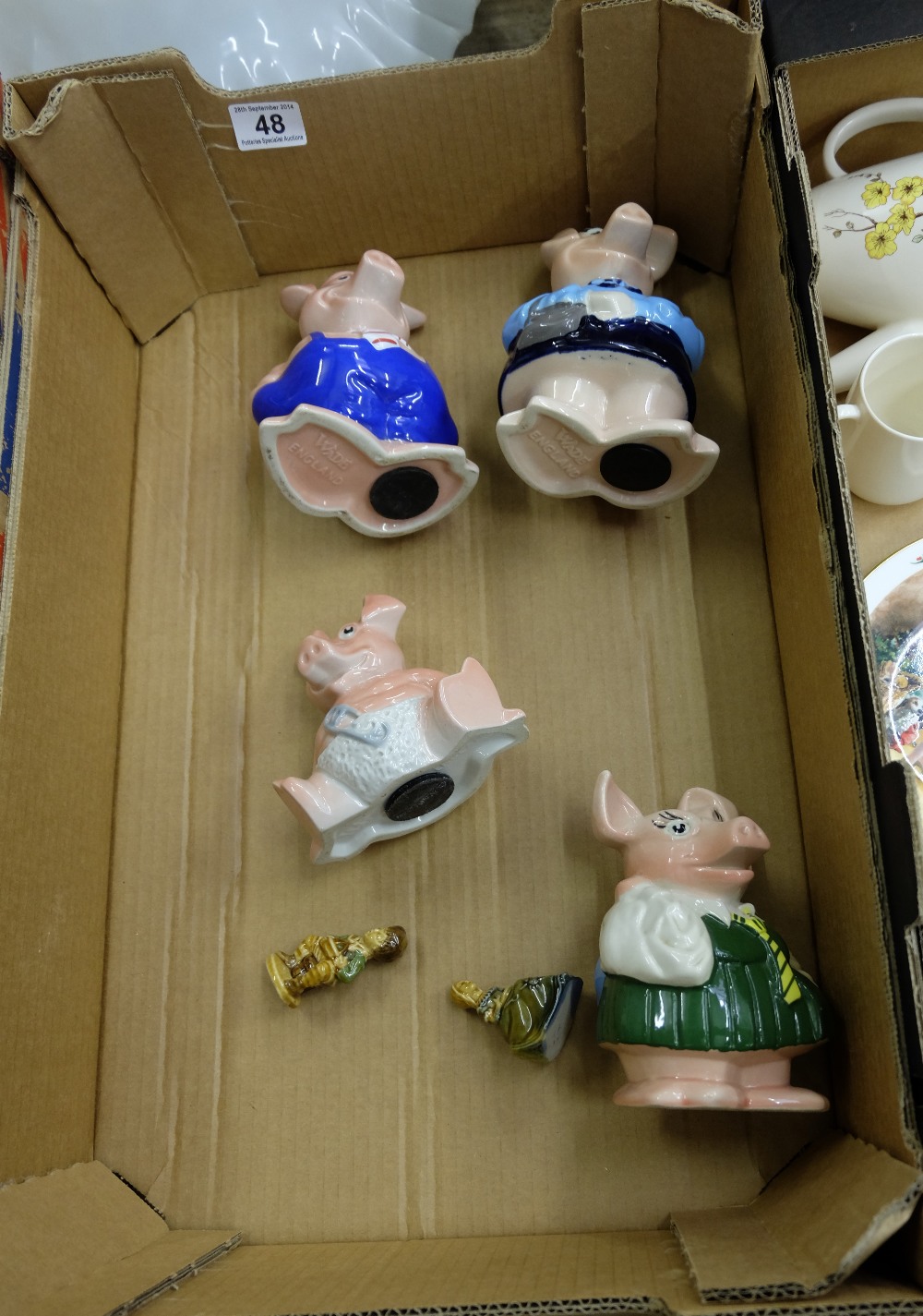 A collection of Wade Natwest piggy banks and two Nursery Whimsies (6)