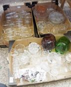 A collection of various glassware to include glasses, vases, decanters etc (3 trays)