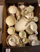 A collection of Elizabethan Old England Dinner and Tea ware  (approx 60)