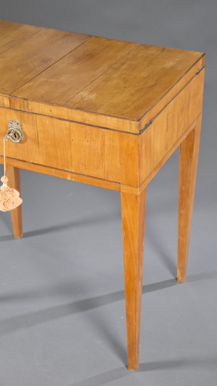 A Neoclassical style maple veneer  sewing table.  Late 19th century. Double lift top revealing 3 - Image 4 of 4