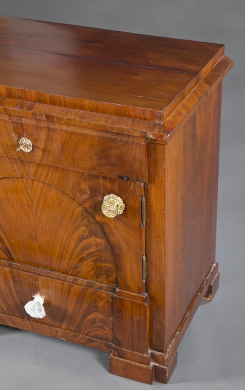 A neoclassical walnut  pot cupboard. 19th century. Having solid wood covered with book matched - Image 2 of 5