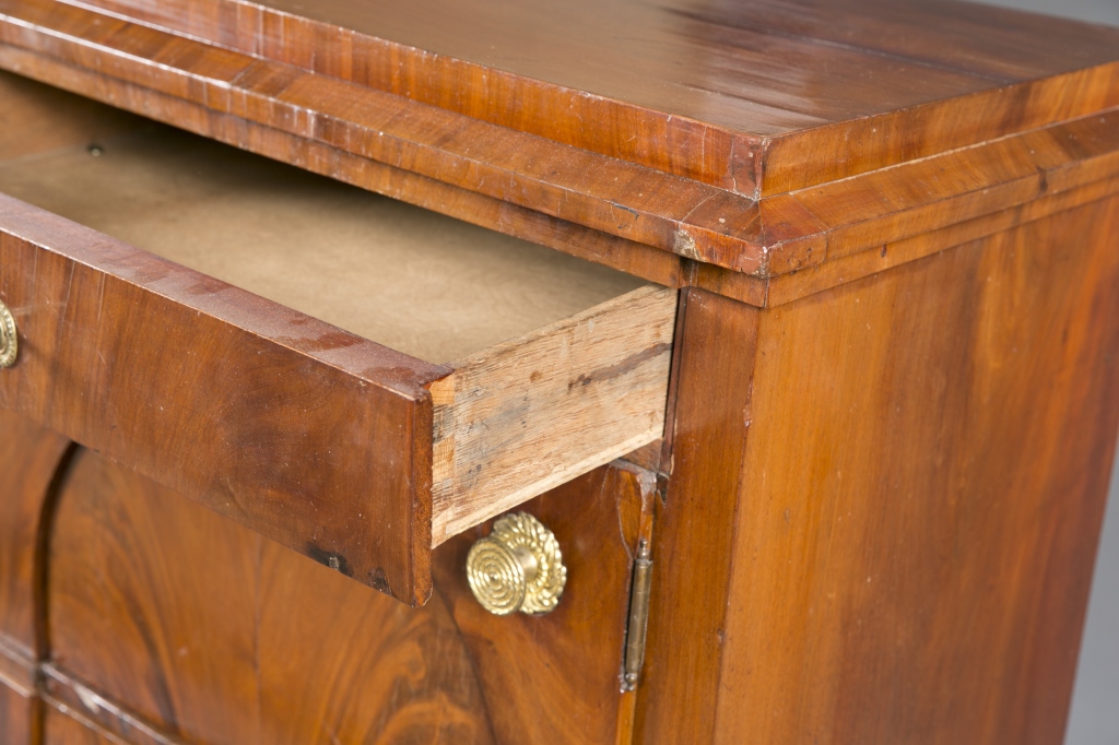 A neoclassical walnut  pot cupboard. 19th century. Having solid wood covered with book matched - Image 3 of 5