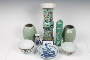 Collection of 18th and 19th century Chinese ceramics, including pair celadon barrel-shaped vases,