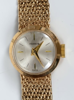 1920s gentlemen's gold (9ct) wristwatch with circular enamel dial, Roman numerals and subsidiary - Image 3 of 6