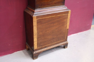 Early nineteenth century eight day longcase clock with eight day bird cage movement with wooden - Image 15 of 26