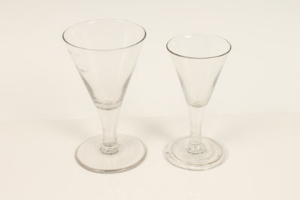 Two eighteenth century drinking glasses of conical form, one with fold-over foot, tallest 12cm - Image 6 of 10