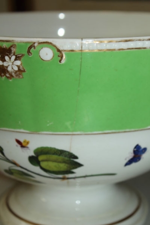 Large early nineteenth century Derby tureen and cover, painted with apple green border and botanical - Image 7 of 16