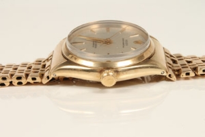 Fine 1960s gentlemen's gold Rolex Oyster Perpetual wristwatch with frosted dial and baton - Image 10 of 14