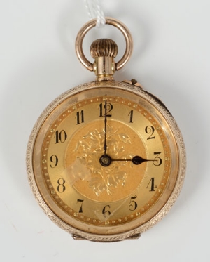 Victorian Swiss (14k) keyless fob watch with gilt dial and Arabic numerals, 3cm