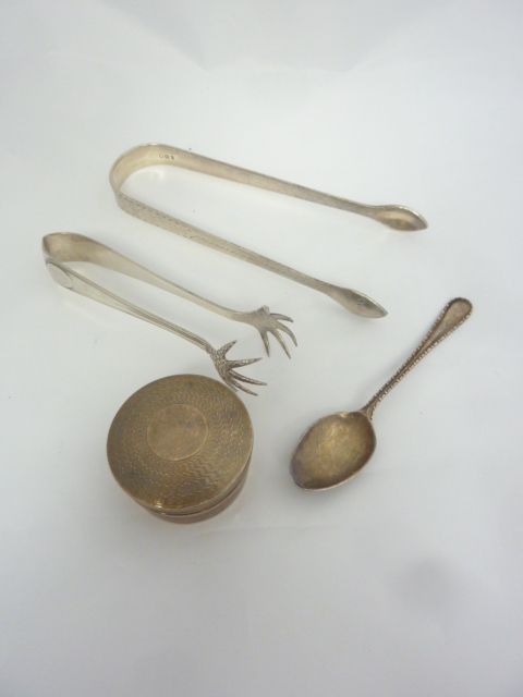 A PAIR OF PETER & ANNE BATEMAN SILVER SUGAR TONGS, and three other items of silver (4)