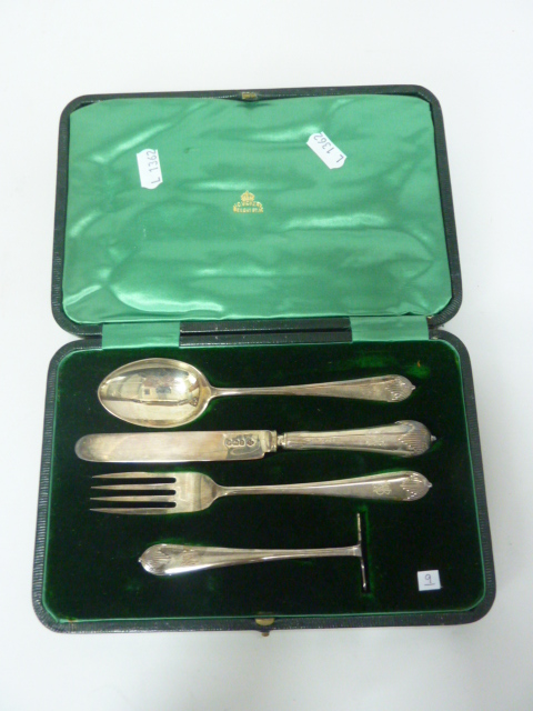 A CASED FOUR PIECE SILVER CHRISTENING SET, Sheffield 1912