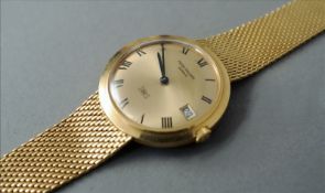 PATEK PHILIPPE, An 18 ct gold cased automatic gentleman’s bracelet watch, circa 1969 The signed