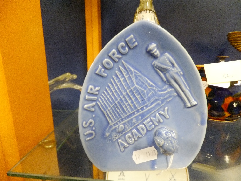 A scarce USA air force pin dish with eagle figure