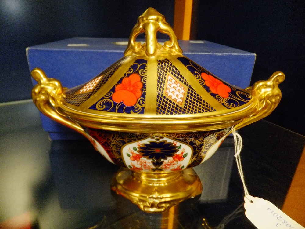 A Royal Crown Derby sauce tureen having Imari pattern, marks to base and inside of lid, boxed