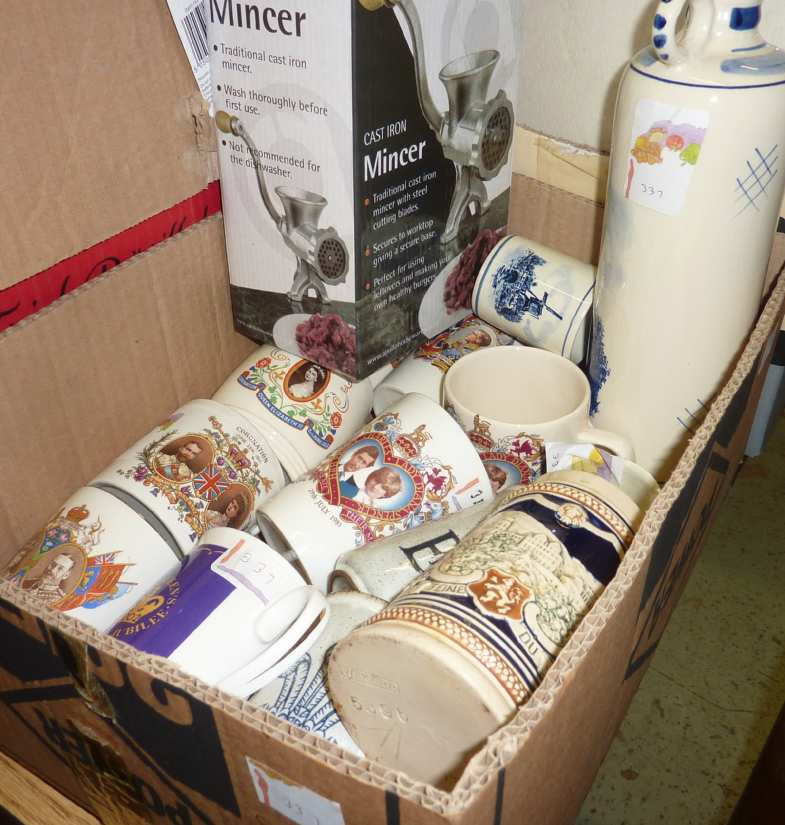 Various coronation mugs and other items (1 box)