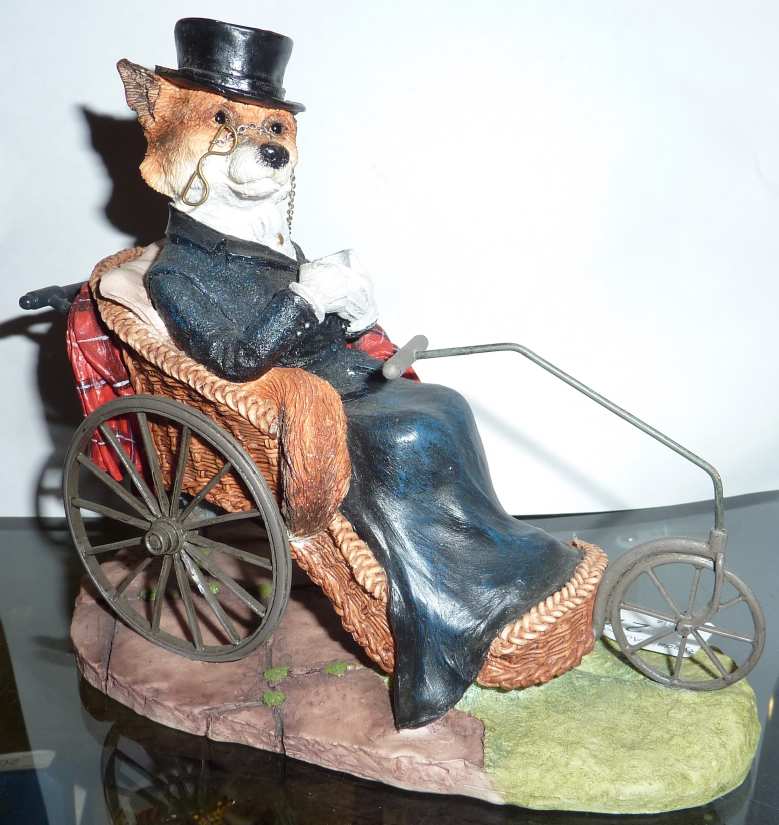 Border fine arts figurines, the 'Duchess of Reynard'