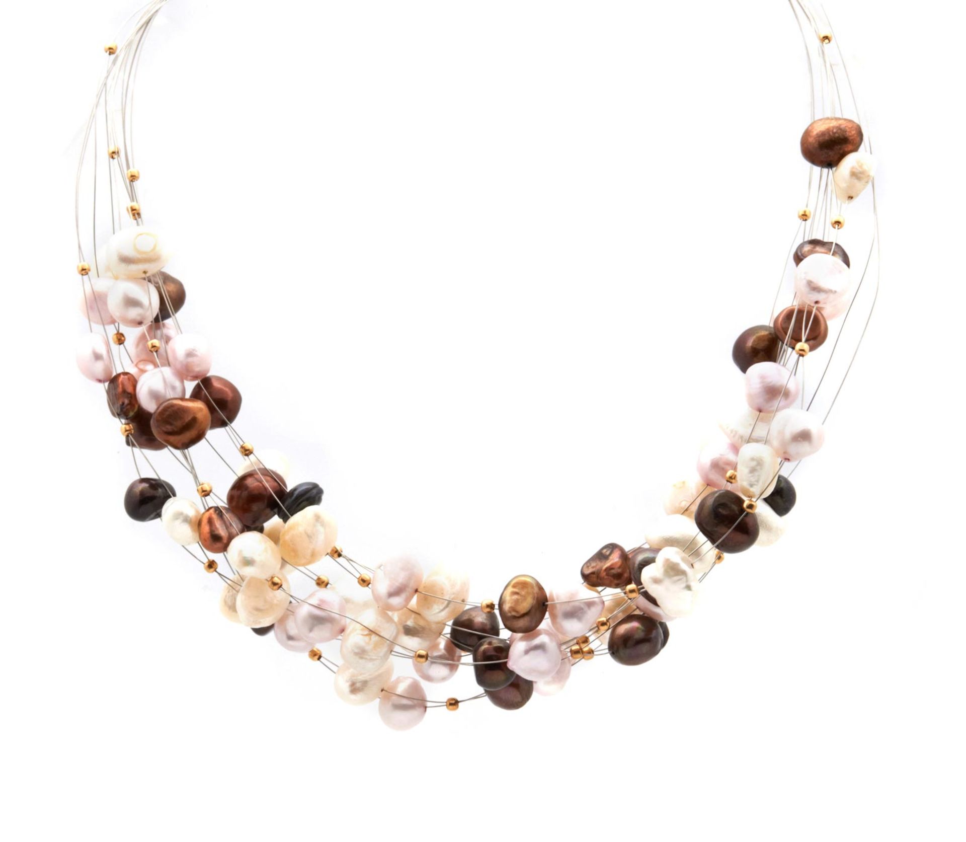 PEARLS NECKLACE Barrocas cultivadas de seis vueltas en varios tonos, con cierre y ornamentos en