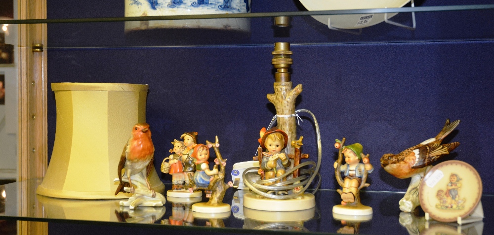 Various Goebel figures including Hummel figures, Hummel lamp, Robin and Brambling (7)