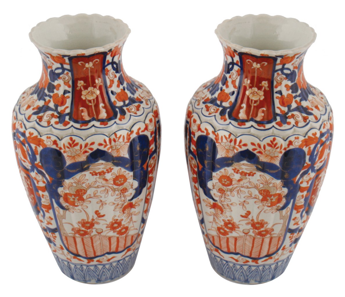 Pair of nineteenth-century Imari baluster shaped vase  Each 32 cm. high