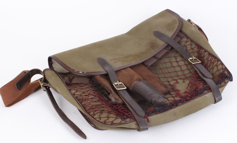 Canvas and leather game bag and gun slip (a/f)