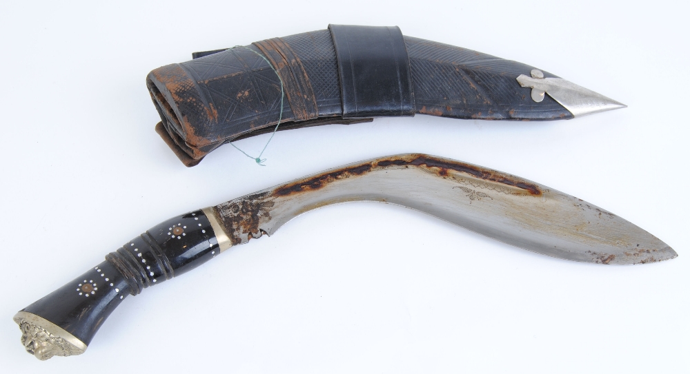 Presentation kukri in leather covered scabbard