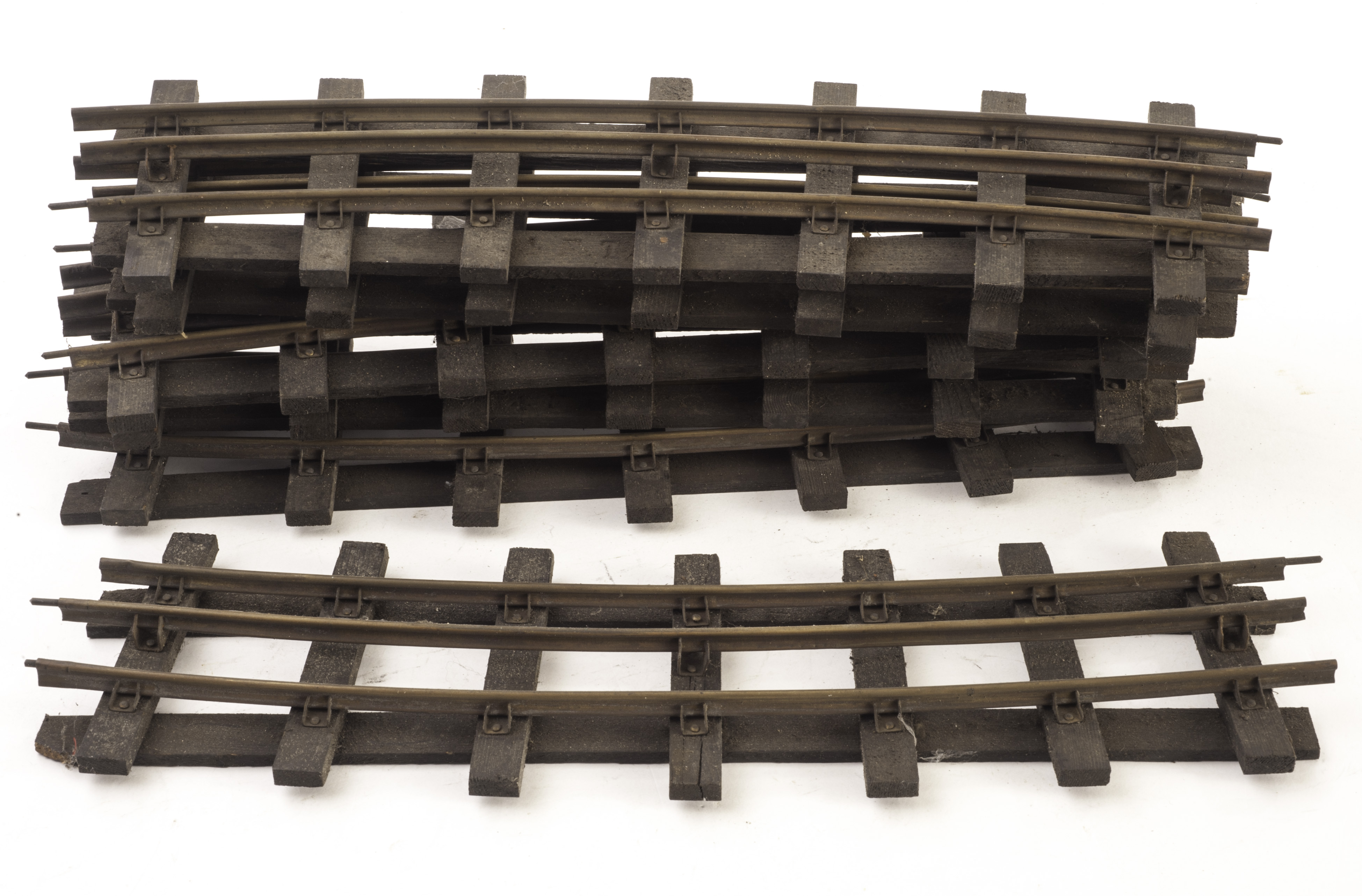 Bassett-Lowke 0 Gauge Track: original wooden sleeper track, comprising 4 R/H AND 4 L/H points, 11
