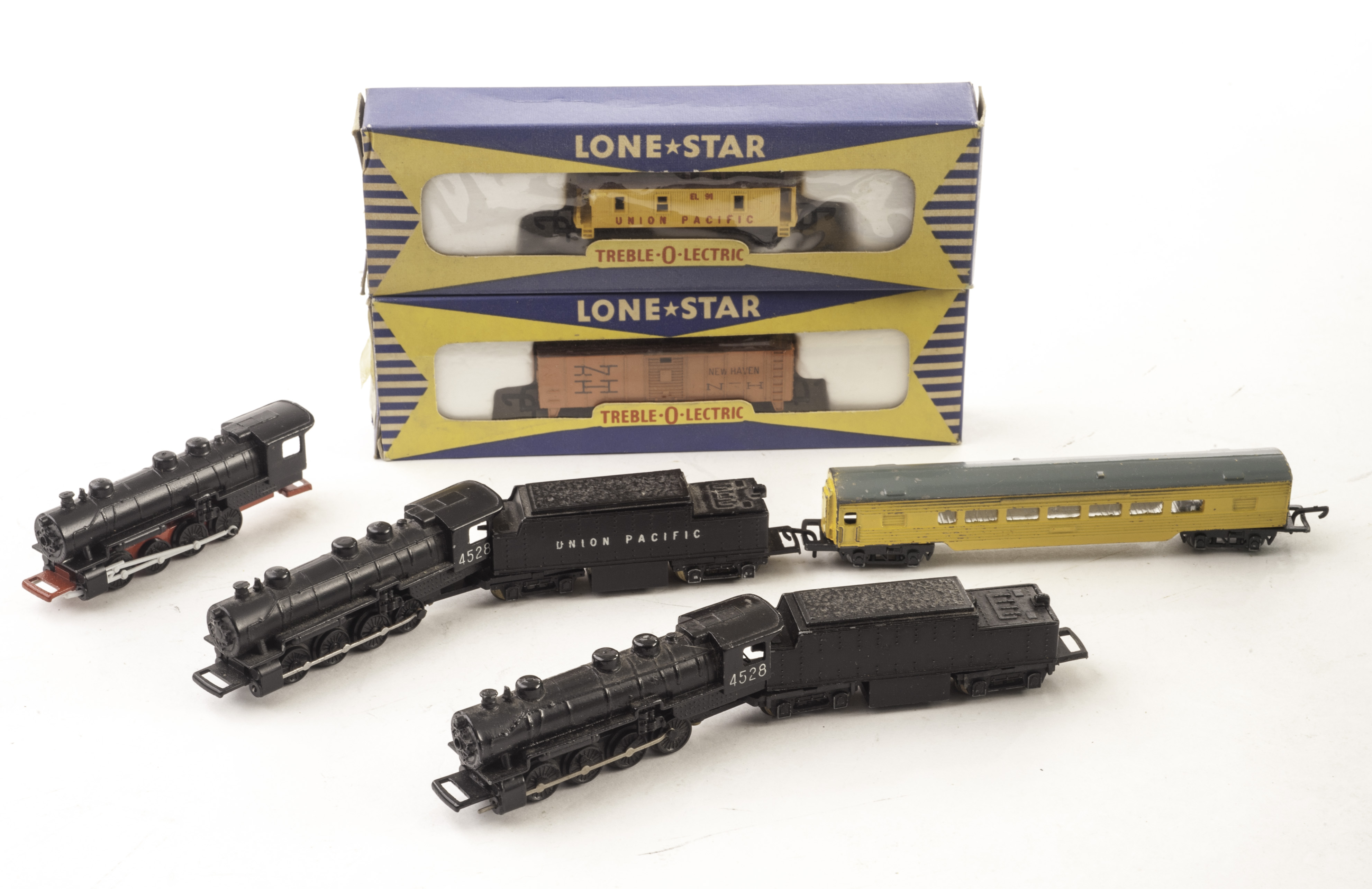 Lone Star Treble ?0? Lectric Train USA/Canada outline Locomotives and Rolling stock: including