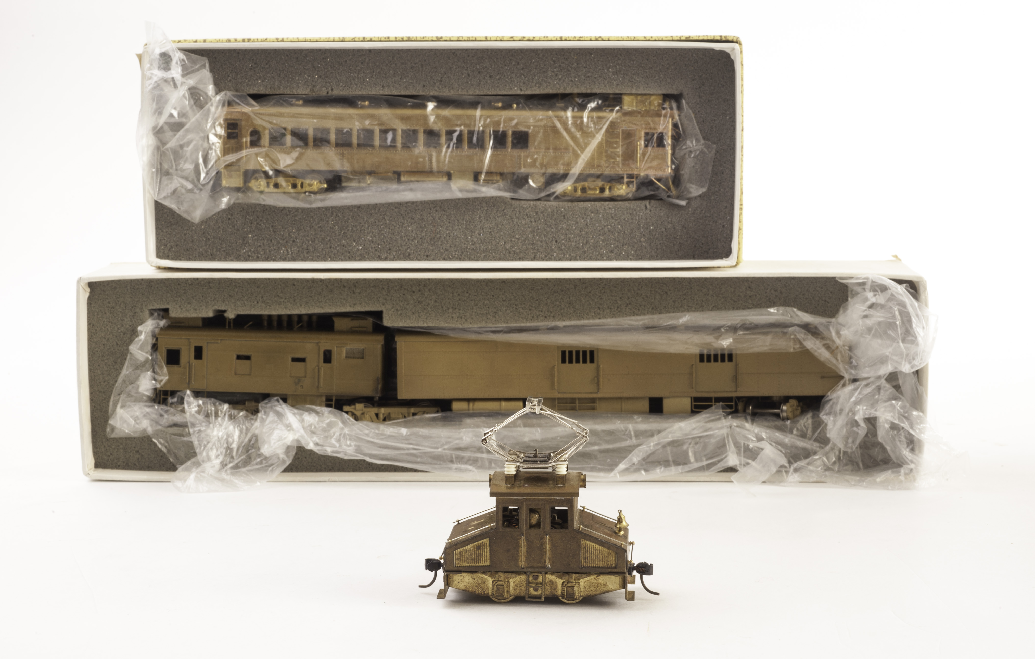 Japanese Brass American H0 Gauge Gas-Electric railcars and electric loco by various makers: