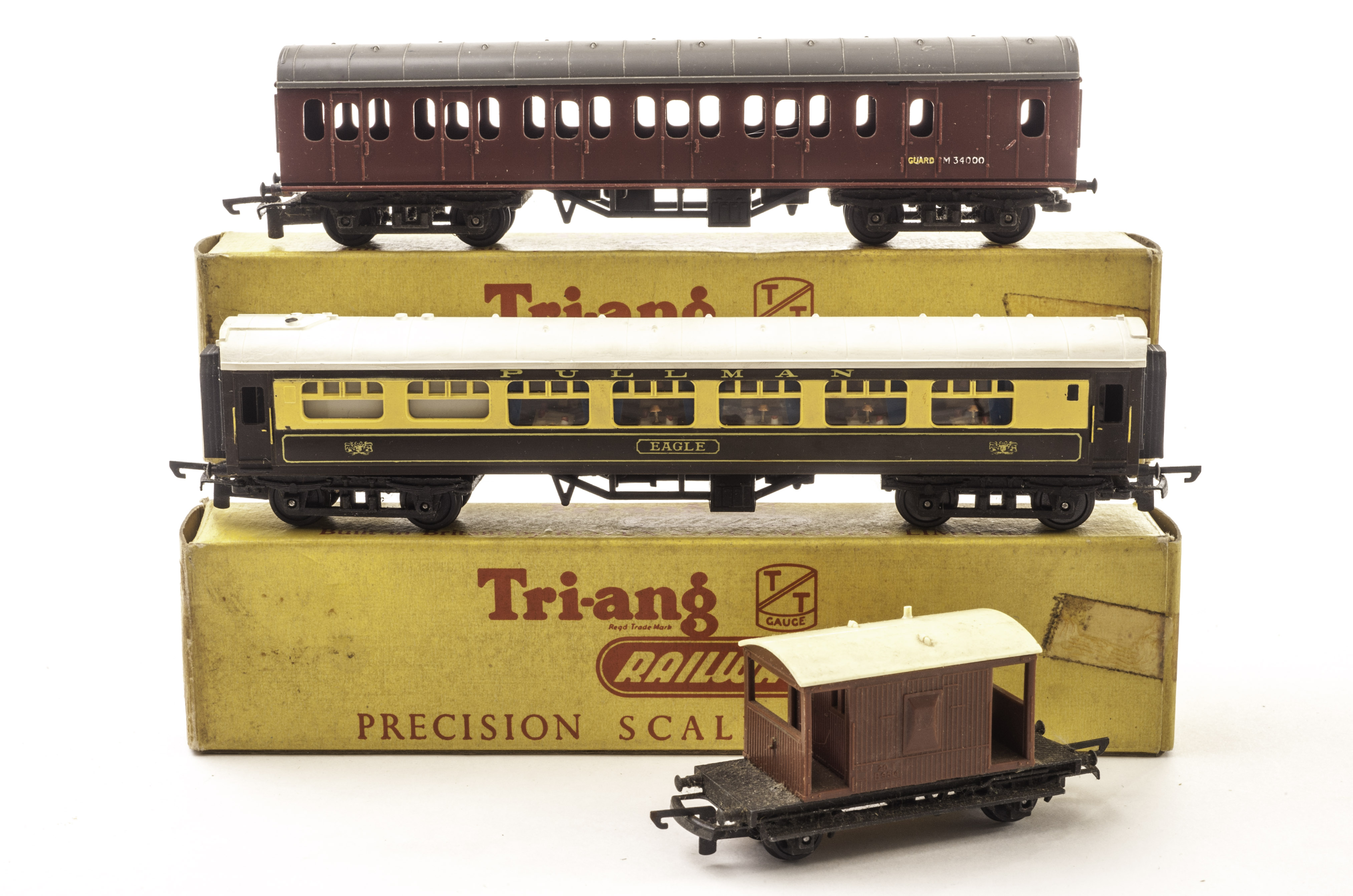 Tri-ang TT Pullman Coach and other Rolling stock: Pullman Car ?Eagle?, maroon Suburban (3), one