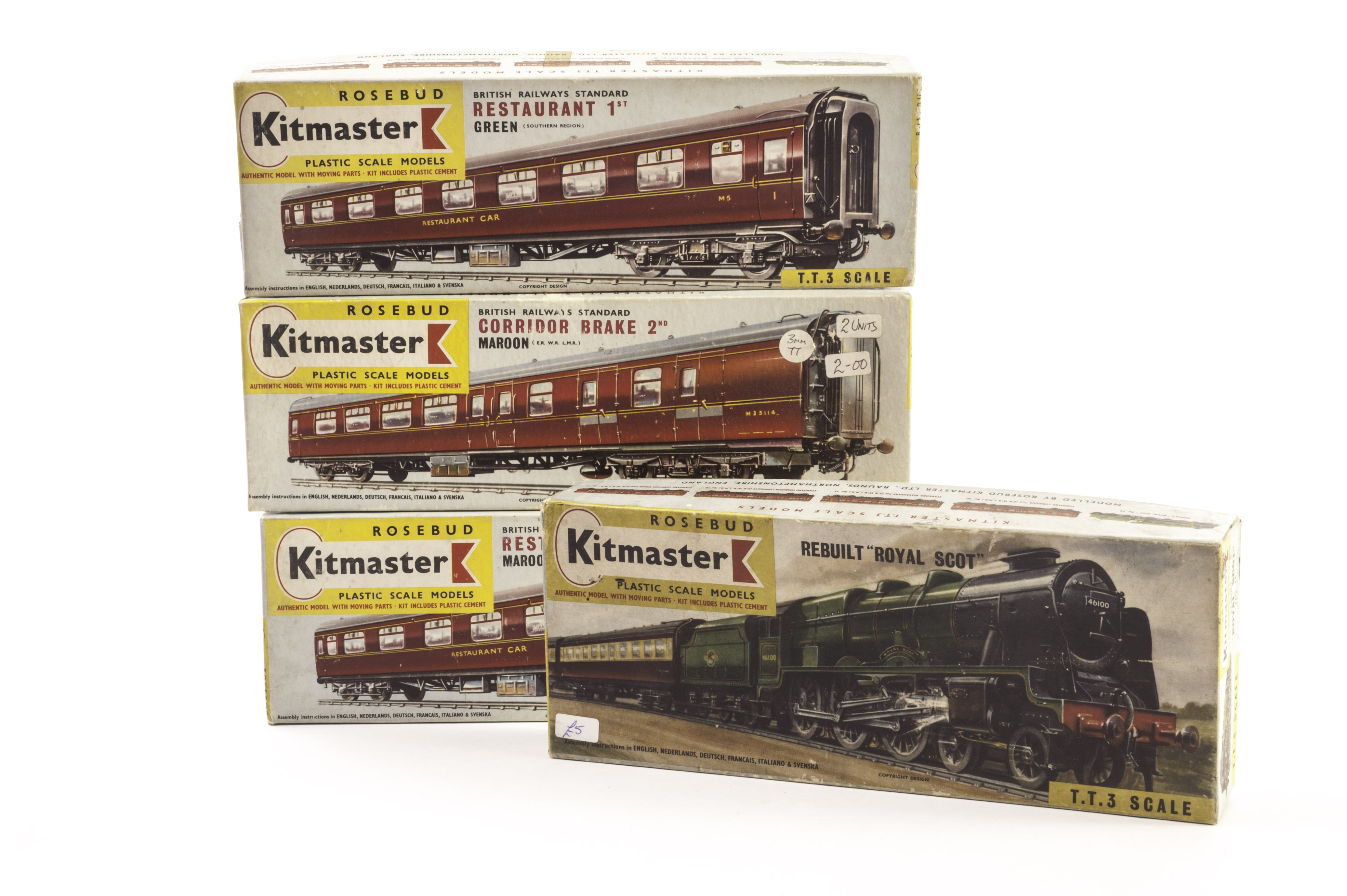 Kitmaster TT Gauge Royal Scot and Coaches: Unmade Royal Scot, maroon Restaurant 1st (2), Corridor