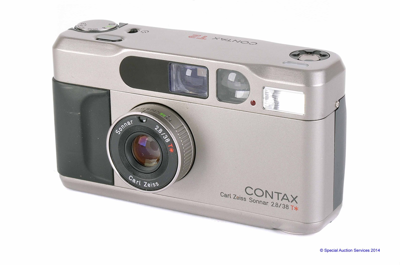 A Contax T2 Camera, champagne, serial no. 008151, body, G-VG, elements, VG