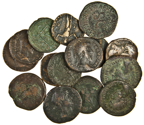 Miscellaneous, ancient base metal coins (approx. 90), mostly Roman, fair to fine (lot)  Subject to