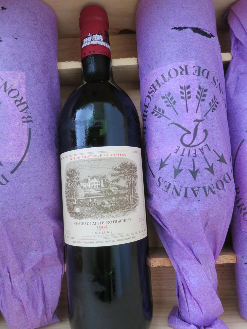 "Château Lafite Rothschild 1994Pauillac. First Growth.Pristine condition. Original wooden case.6