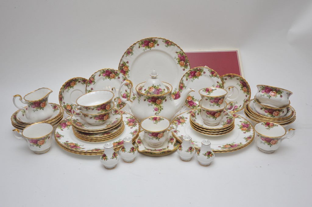 A collection of Royal Albert Old Country Rose pattern ceramics comprising teapot, teapot stand, milk